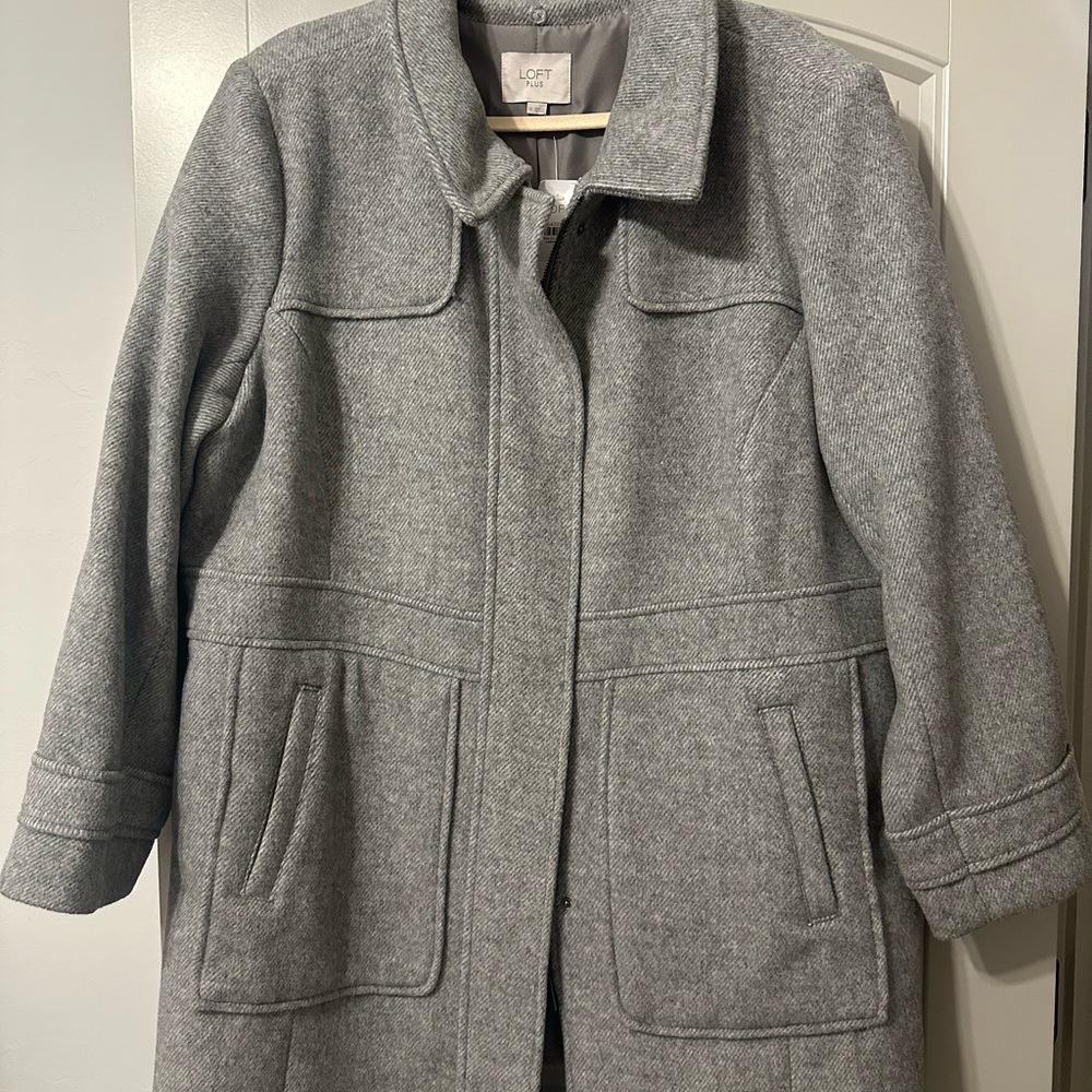 LOFT Women's Gray Herringbone Coat